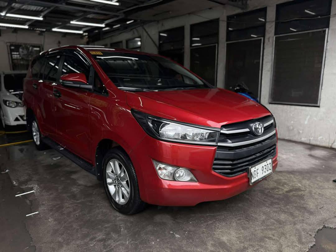Toyota innova E 2019